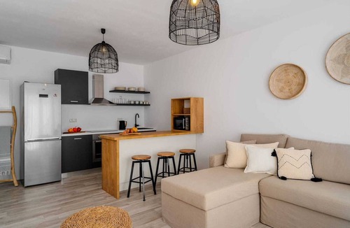 Maragas Villa | Villa Kaya, Family-Friendly Plaka Beach, Naxos