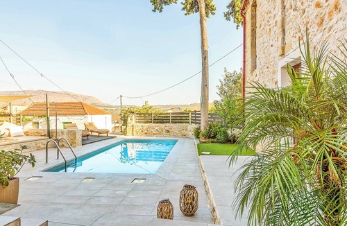 Provarma Villa | Villa Kirke - Four Bedroom Villa, Sleeps 9