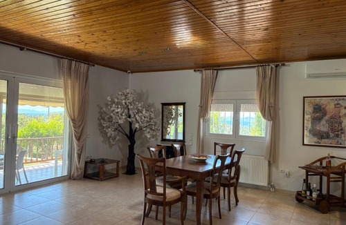 Lagonissi Villa | Villa Lagonisi by the Sea