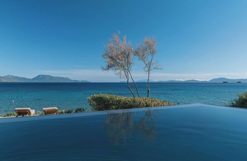 Pogonia Villa | Villa Madouri. Seafront villa with private pool