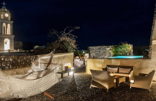 Megalochori House | Villa "Mansion Kyani" mit Infinity-Pool by Interhome