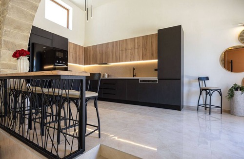 Monopari Villa | Villa Methorion Manor - With Private Pool