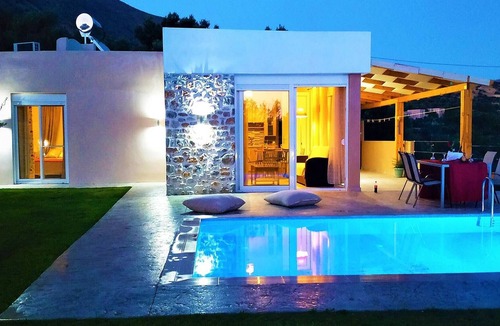 Triopetra Villa | Villa Mike Close To Triopetra Beach