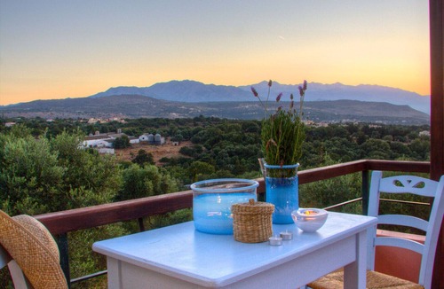 Atsipopoulo Villa | Villa Mitos - Beautiful Small Villas Near to Rethymno City and Beach