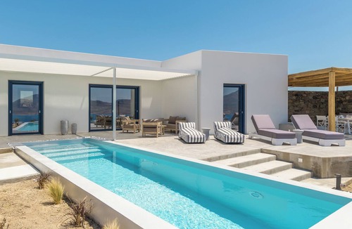 Milos House | Villa Nabia I, Seaview and Sunset view, Private Pool