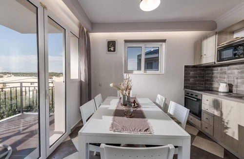 Tsilivi Villa | Villa Naisy - Two Bedroom Villa, Sleeps 4