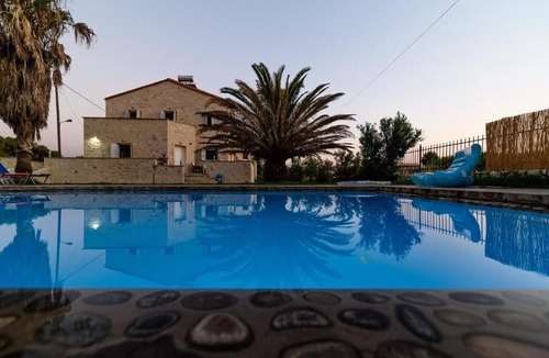 Kolymbari Villa | Villa On The Beach Crete Tavronitis Maris Mare