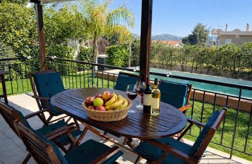 Anavyssos Villa | Villa Paionia Heated Pool Sea View Private Resort