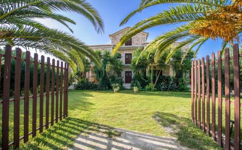 Porto Koukla Apartment | Villa Pounente Apartments - 300m from the beach, by ZanteWize
