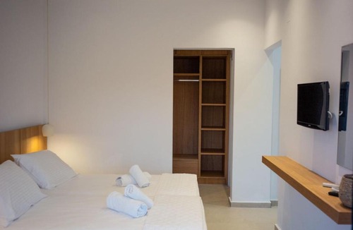 Almiros Beach Villa | Villa Prado