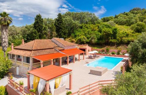 Lefkimmi Villa | Villa Psaropouli Large Private Pool AC WiFi