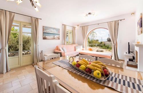 Logaras Villa | Villa San Dimitrio House on the Beach