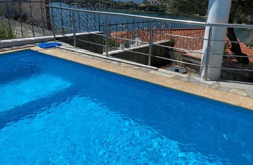Volos Villa | Villa Seaside View Complex with Shared pool
