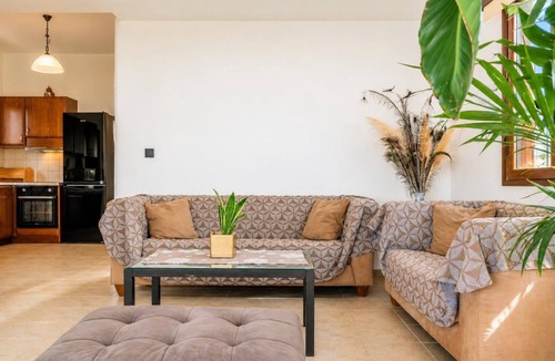 Maroulas Villa | Villa Spiridoula - Three Bedroom Villa, Sleeps 6