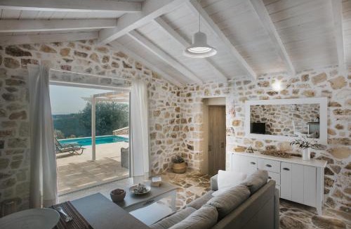 Mpogdanatika Villa | Villa Spitaki