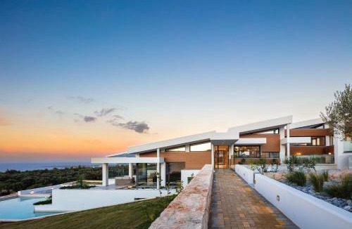 Chania Villa | Villa St John - Wellness & Entertainment by etouri