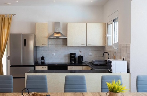 Kiotari Villa | Villa Starlight - Five Bedroom Villa, Sleeps 11