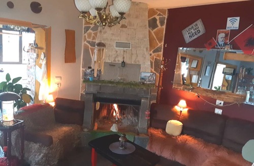 Udenisht Bed & Breakfast | villa stone up to ble alb
