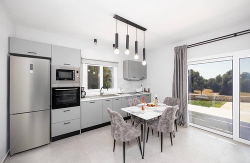 Leivathos Villa | Villa Tania Dio - Two Bedroom Villa, Sleeps 4
