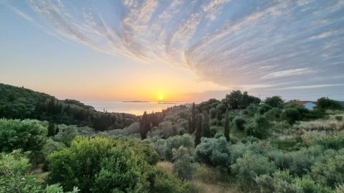 Termenades Villa | Villa Theia et Studio Theia