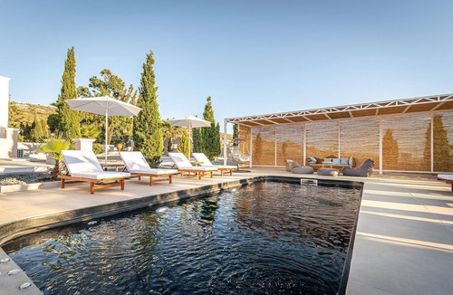 Vourvoulos Villa | Villa Theo private swimming pool - My Rental Homes