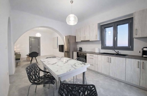 Vlychada Villa | Villa Therme Athen-Sea View Jacuzzi Santorini Stay
