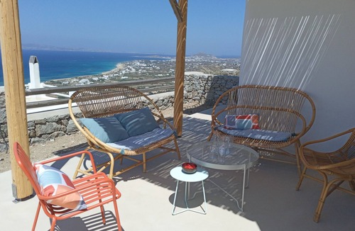 Naxos Villa | VILLA THEROS, 6 persons, swimming pool. Exceptional view!
