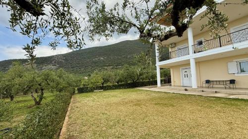 Kiparissia Apartment | Village Heaven