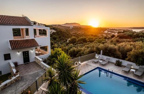 Plaka Villa | Villas Almyrida