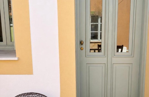 Halki House | VOUTAKIA RETREAT Seafront Villa