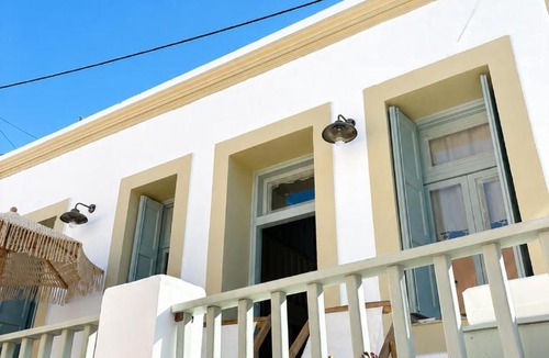 Halki House | VOUTAKIA RETREAT Seafront Villa