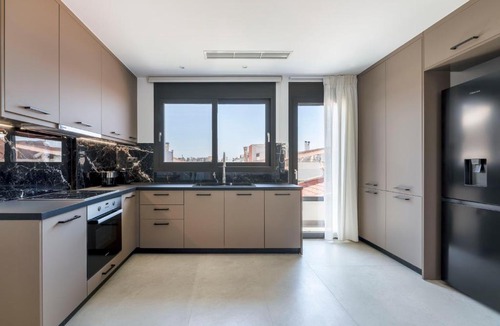 Pefki Apartment | Vyronos Maisonettes by UPSTREET