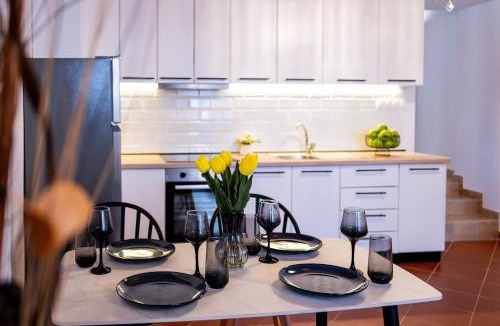 Amphipolis Apartment | White Lotus