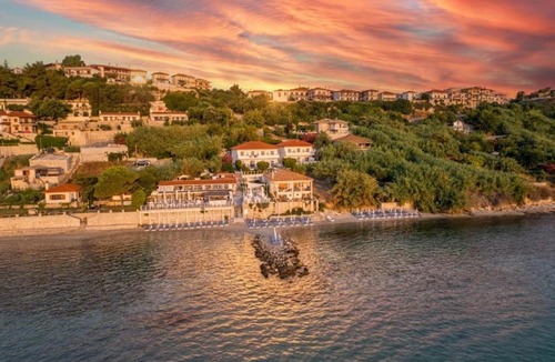 Afytos Apartment | White Suites Resort- Adults Only Hotel