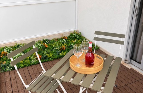 Vouliagmeni Apartment | Windsor Place - self check in after-hours with code