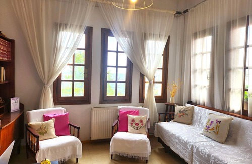 Zagora-Mouresi Hotel | YALLA HOTEL CHOREFTO