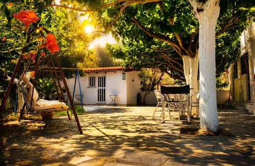 Sarakiniko House | Yfantis Sakis Apartment's