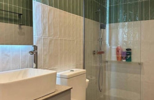 Saronida Apartment | Your Perfect Seaside Escape in Saronida, just a 3‑minute walk from the beach.