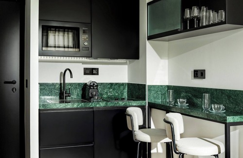 Piraeus Apartment | Zea Urban Living
