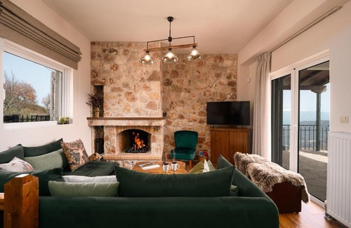 Kernitsa Villa | Zen Nest Villa Chrysaetos Up to 10