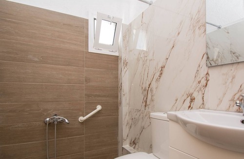 Ferma Apartment | Zervakis Apartment,set Less Than 1 km From Ferma Beach