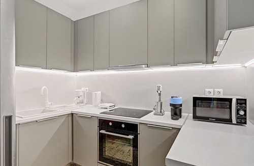 Kolokinthou Apartment | Zeta s House 550m From Agios Antonios Metro