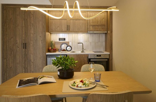 Piraeus Hotel | Zeus Piraeus Grand