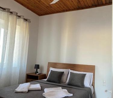 Travasarianika House | Zhanna House