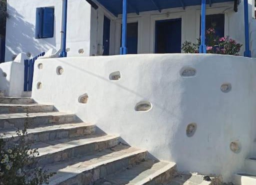 Δίκλινο δωμάτιο Δονούσα με εξαιρετικό μπαλκόνι in Donoussa