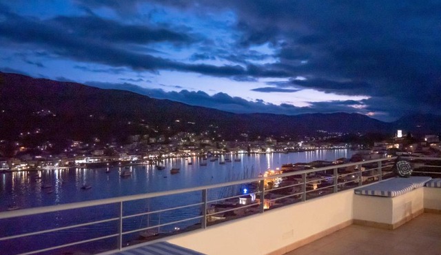 180° view maisonette No.2 in Poros