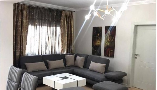 2 minutes away from Tirana's center - 3 Bedroom Apartment in Tiranë