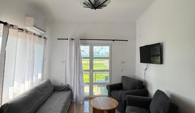2BR Beachfront Home Sea & Mountain View in Samothraki