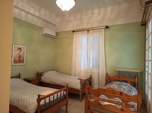 3 beds room with garden 5' from metro