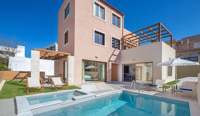 4-bedroom Panorea Villa in Ag. Marina
